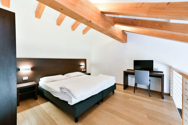Suite_03